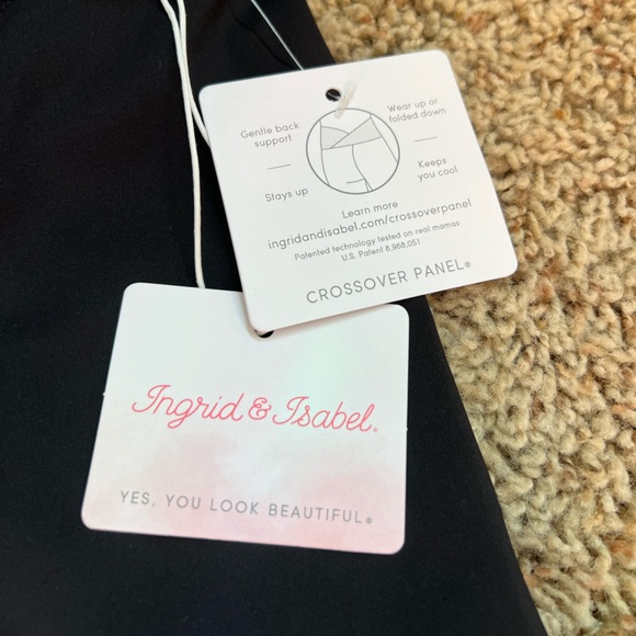 Ingrid and Isabel maternity bike short - Picture 2 of 5